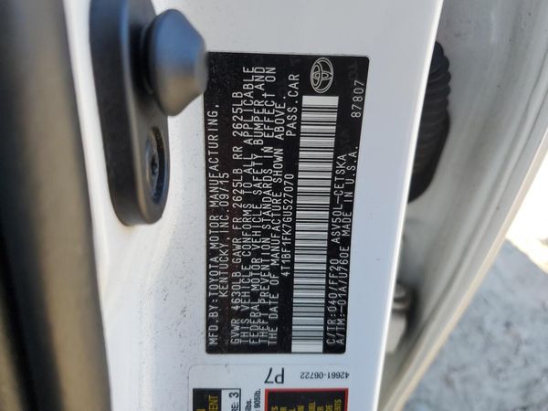 2016 TOYOTA CAMRY — VINS