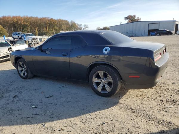 2017 DODGE CHALLENGER SXT