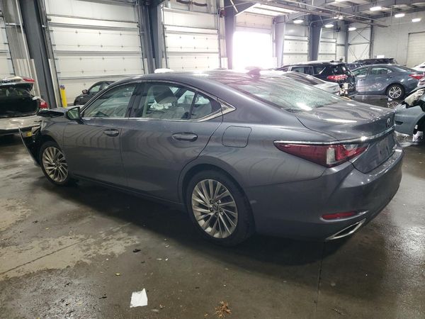 2020 LEXUS ES