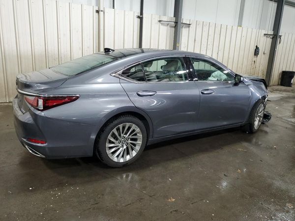 2020 LEXUS ES
