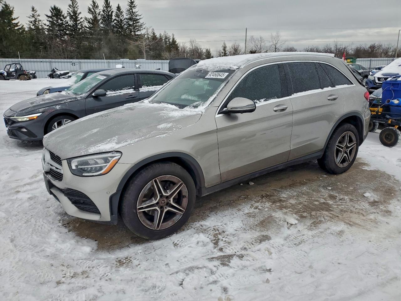 2021 MERCEDES-BENZ GLC