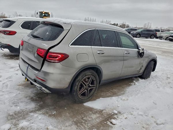 2021 MERCEDES-BENZ GLC