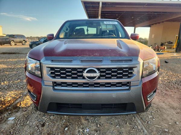 2025 NISSAN FRONTIER