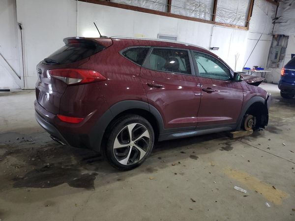 2016 HYUNDAI TUCSON