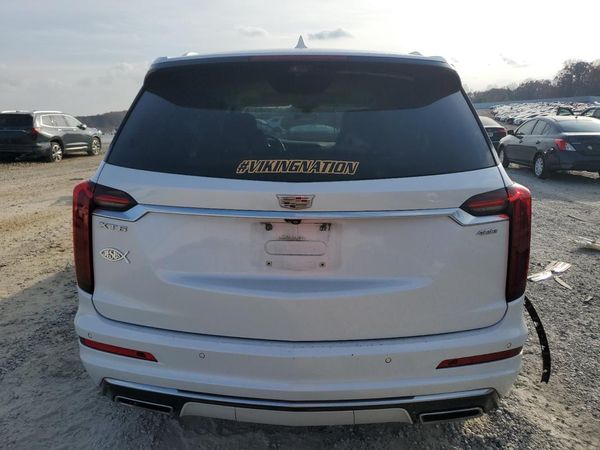 2020 CADILLAC XT6