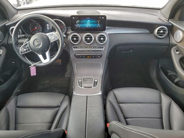 2020 MERCEDES-BENZ GLC GLC300