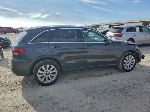 2020 MERCEDES-BENZ GLC GLC300