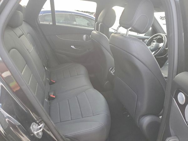 2020 MERCEDES-BENZ GLC GLC300