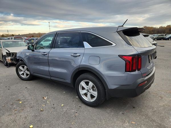 2022 KIA SORENTO