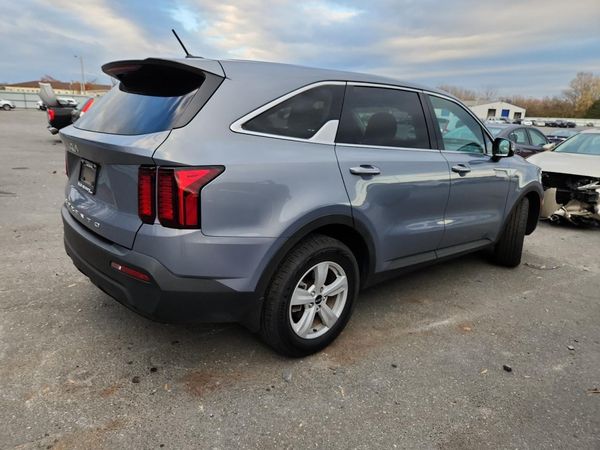 2022 KIA SORENTO