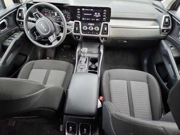 2022 KIA SORENTO