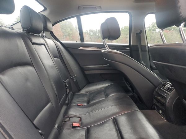 2012 BMW 528
