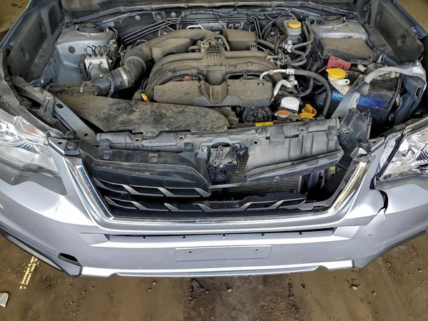 2018 SUBARU FORESTER Base P