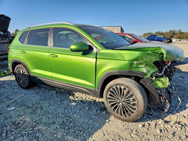 2025 VOLKSWAGEN TAOS