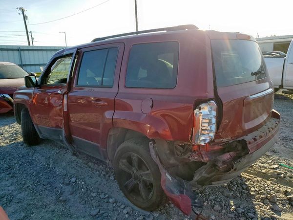 2016 JEEP PATRIOT Latitude