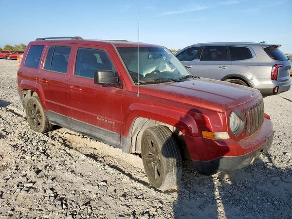 2016 JEEP PATRIOT Latitude
