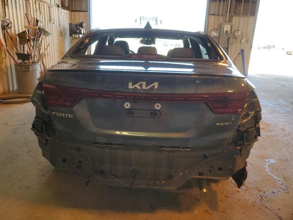 2024 KIA FORTE