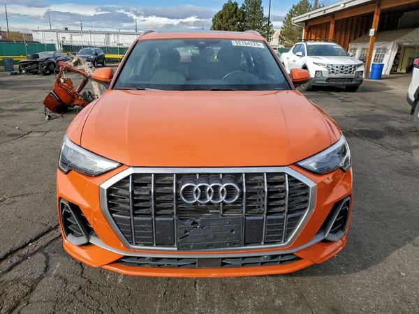 2022 AUDI Q3 S Line quattro Premium