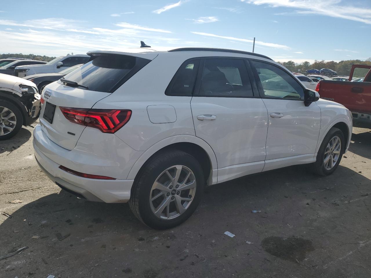 2022 AUDI Q3
