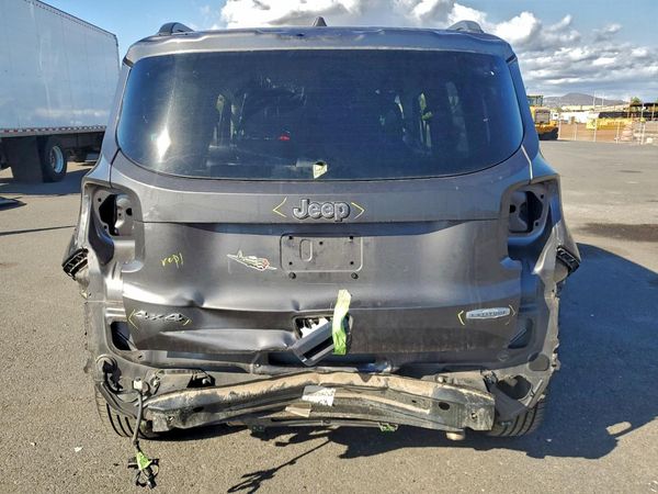 2019 JEEP RENEGADE LATITUDE 4X4
