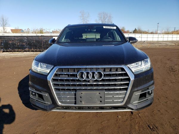 2017 AUDI Q7
