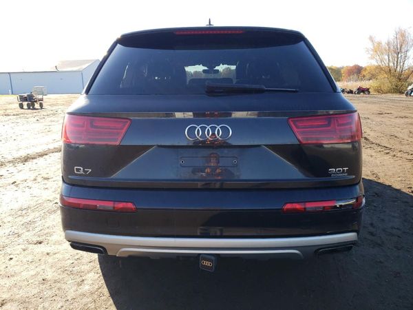 2017 AUDI Q7