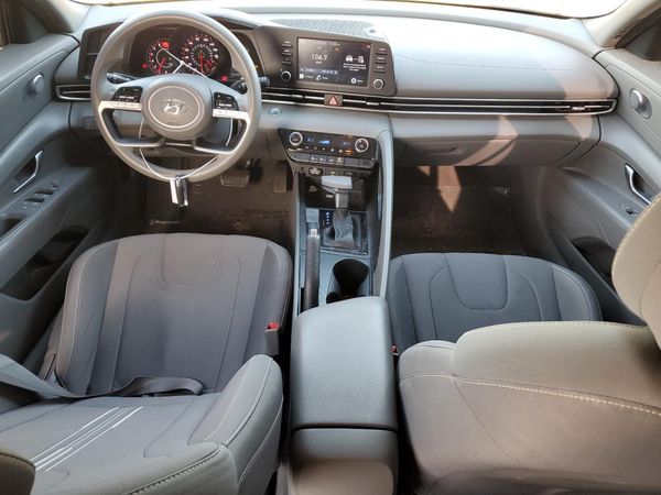 2021 HYUNDAI ELANTRA