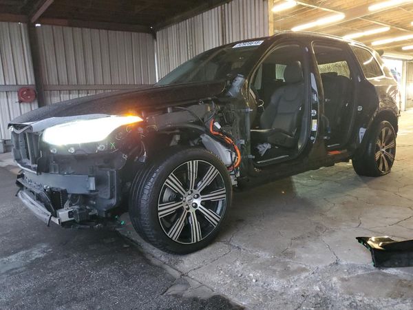 2024 VOLVO XC90 Plus Bright