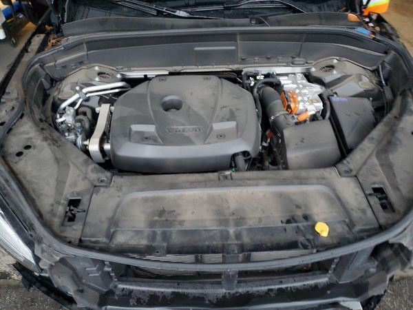 2024 VOLVO XC90 Plus Bright