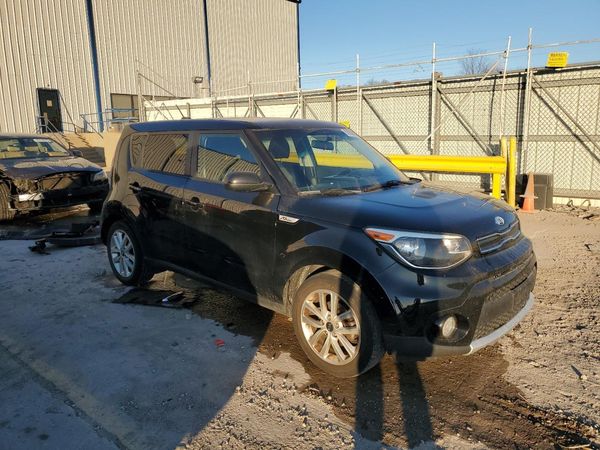 2017 KIA SOUL Plus