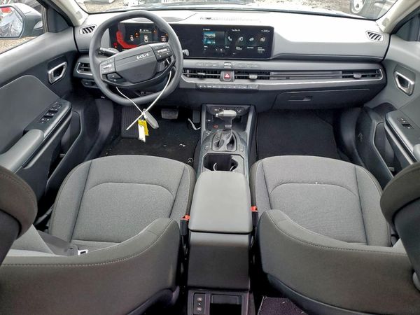 2025 KIA K4 LX, LXS