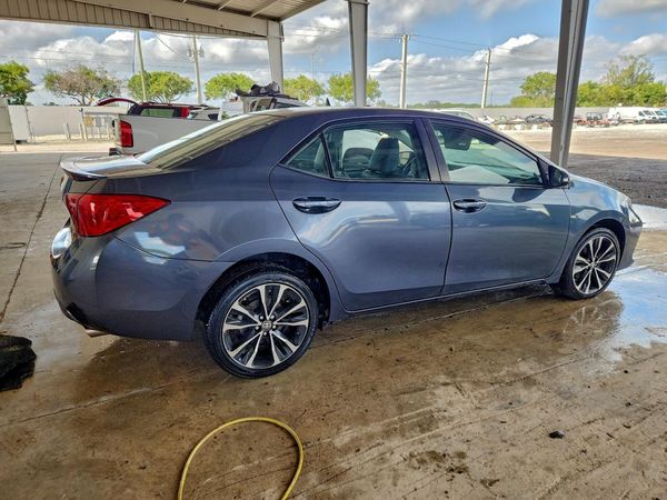 2017 TOYOTA COROLLA