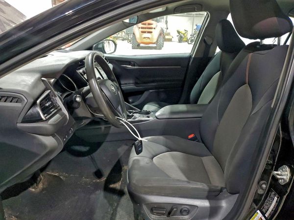 2020 TOYOTA CAMRY