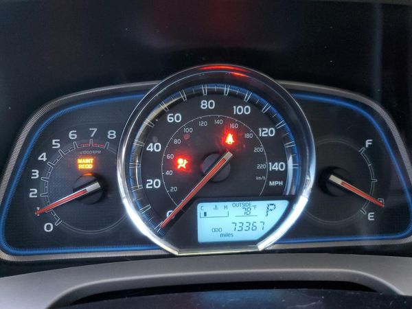 2014 TOYOTA RAV4 High — ODOM