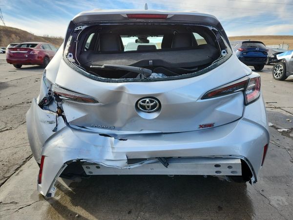 2020 TOYOTA COROLLA XSE MT