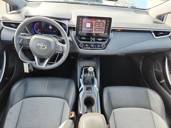 2020 TOYOTA COROLLA XSE MT
