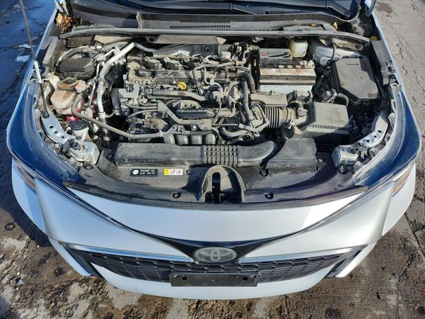 2020 TOYOTA COROLLA XSE MT