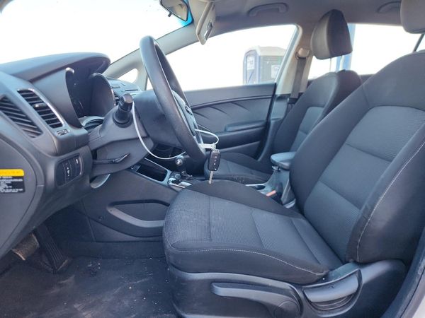 2017 KIA FORTE LX