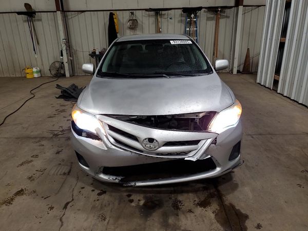2012 TOYOTA COROLLA