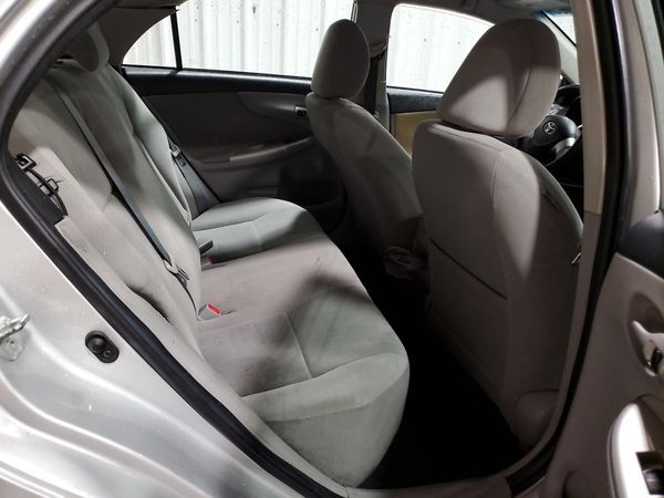 2012 TOYOTA COROLLA