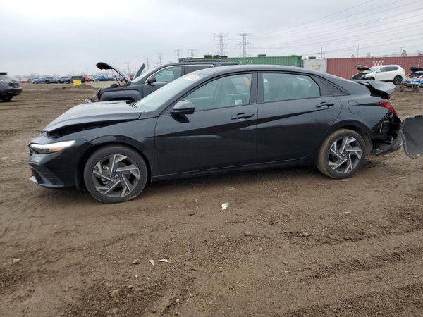 2025 HYUNDAI ELANTRA