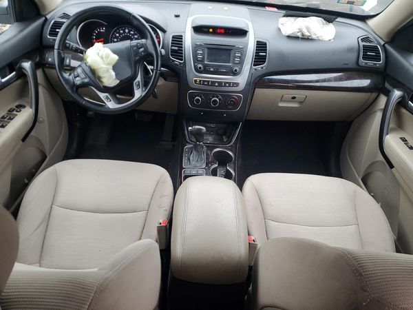2014 KIA SORENTO Base/ LX