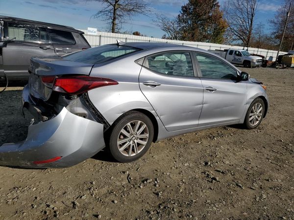 2015 HYUNDAI ELANTRA