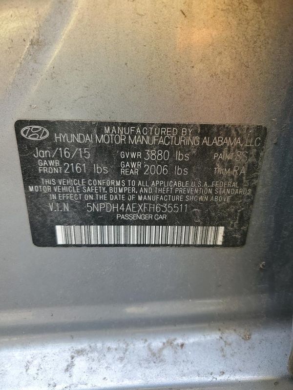 2015 HYUNDAI ELANTRA