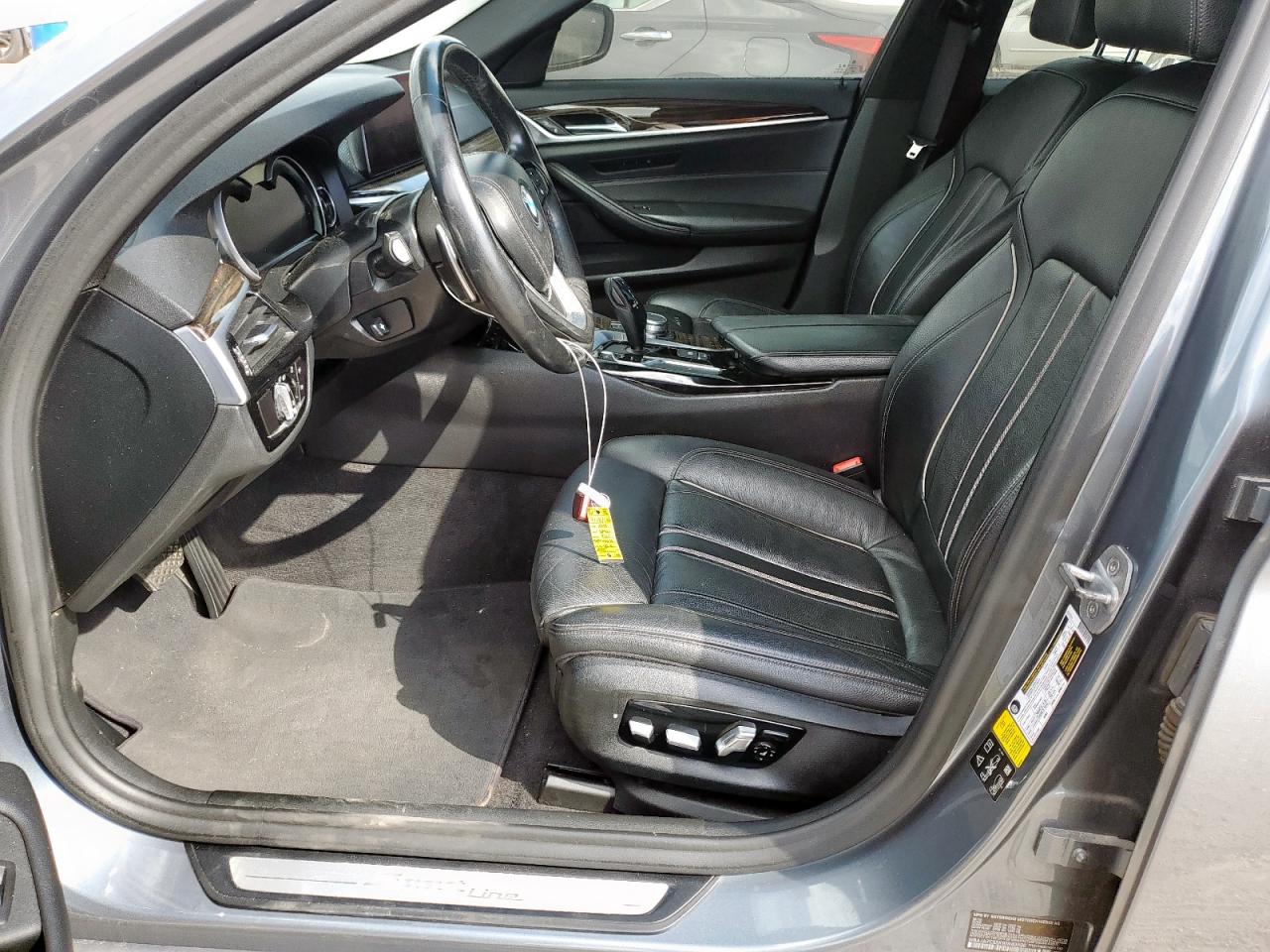 2019 BMW 530 XI xDrive