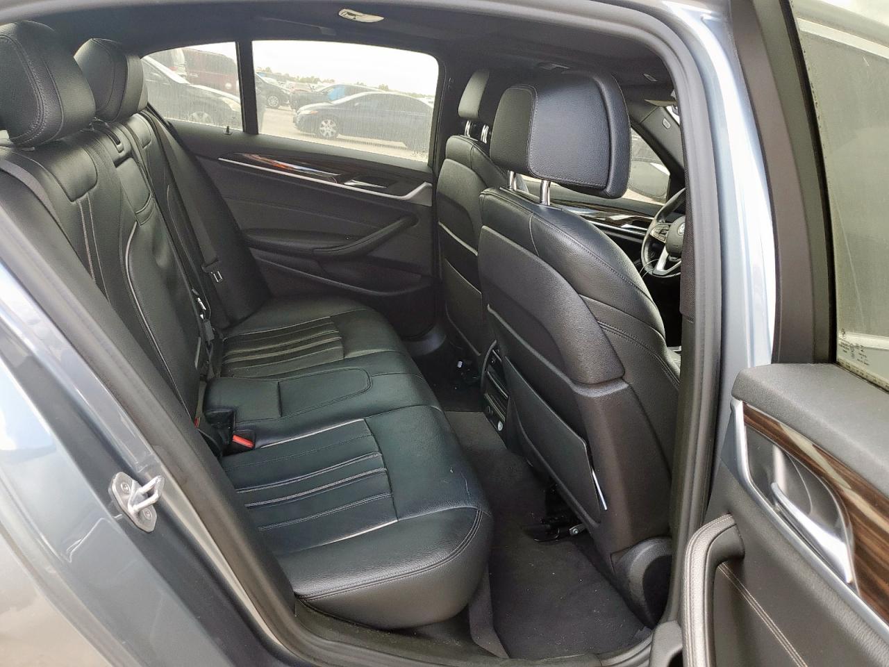 2019 BMW 530 XI xDrive