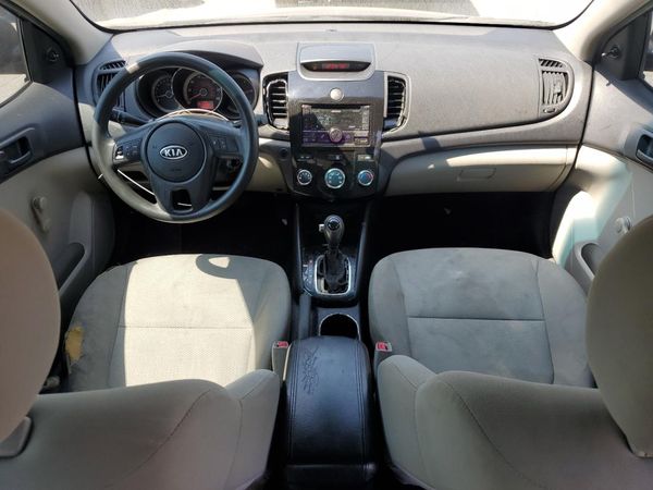 2013 KIA FORTE LX