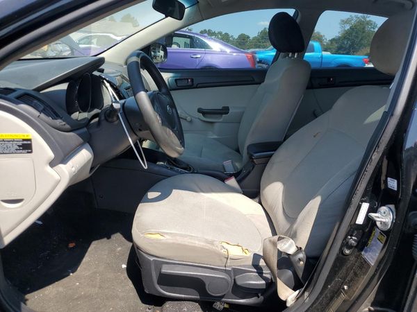 2013 KIA FORTE LX