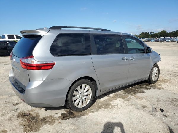 2017 TOYOTA SIENNA — PSRA
