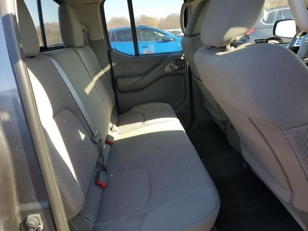 2019 NISSAN FRONTIER